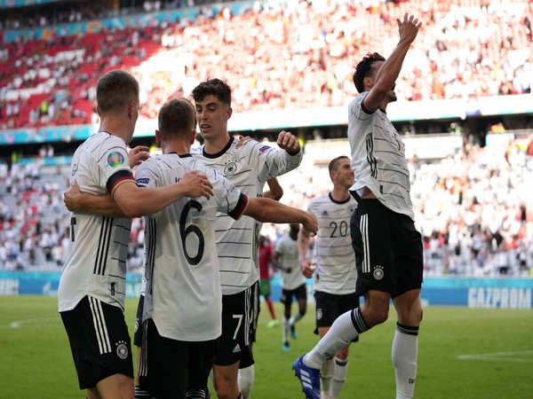 युरोकपको आकर्षक खेलमा  पोर्चुगल ४-२  ले जर्मनीसंग पराजित