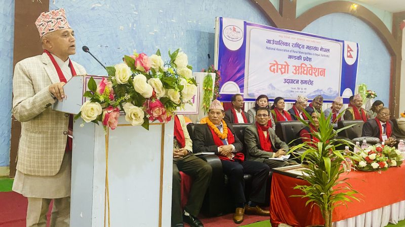 व्यवसायीको सफलतामा नै समृद्ध नेपाल सम्भव छ: मुख्यमन्त्री अधिकारी