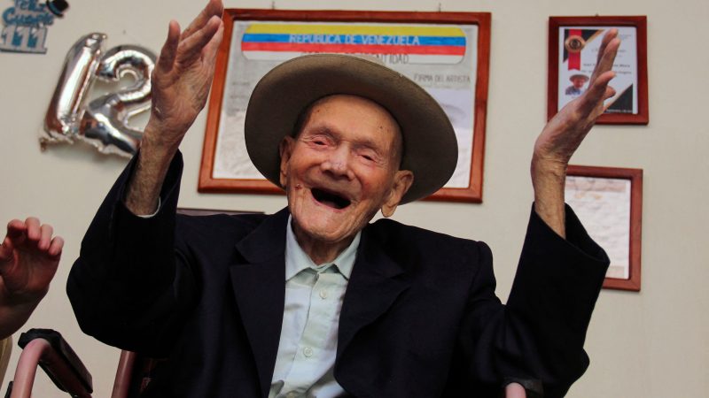 भेनेजुएला : विश्वकै सबैभन्दा वृद्ध व्यक्तिको ११४ वर्षको उमेरमा निधन